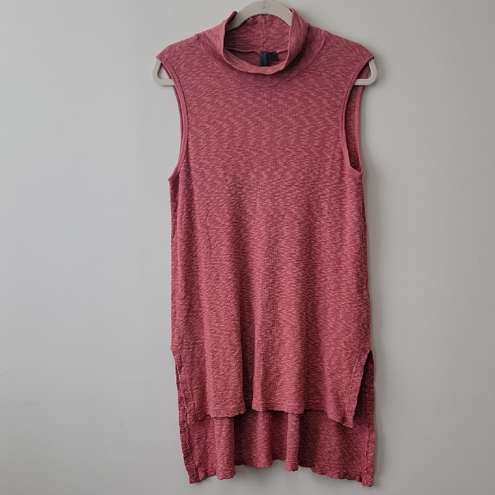 Left of Center Mauve Sleeveless Tunic Top Mock Neck Made in USA
